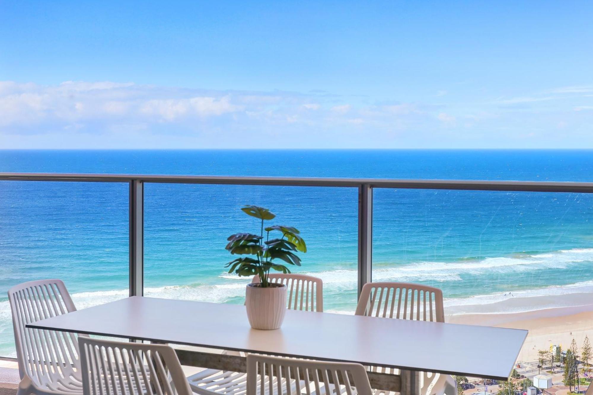 Number 1 H Residences - Wifi, Parking & More By Gold Coast Holidays Bagian luar foto