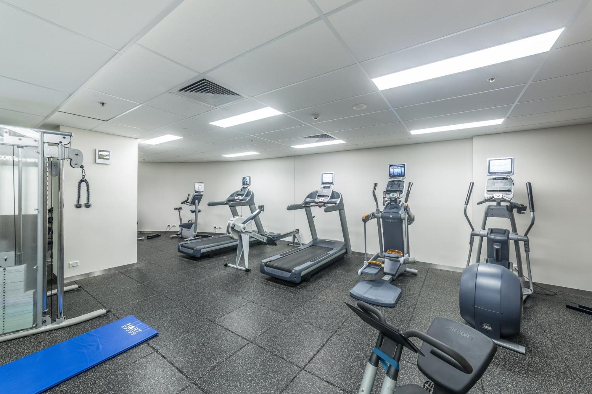Number 1 H Residences - Wifi, Parking & More By Gold Coast Holidays Bagian luar foto