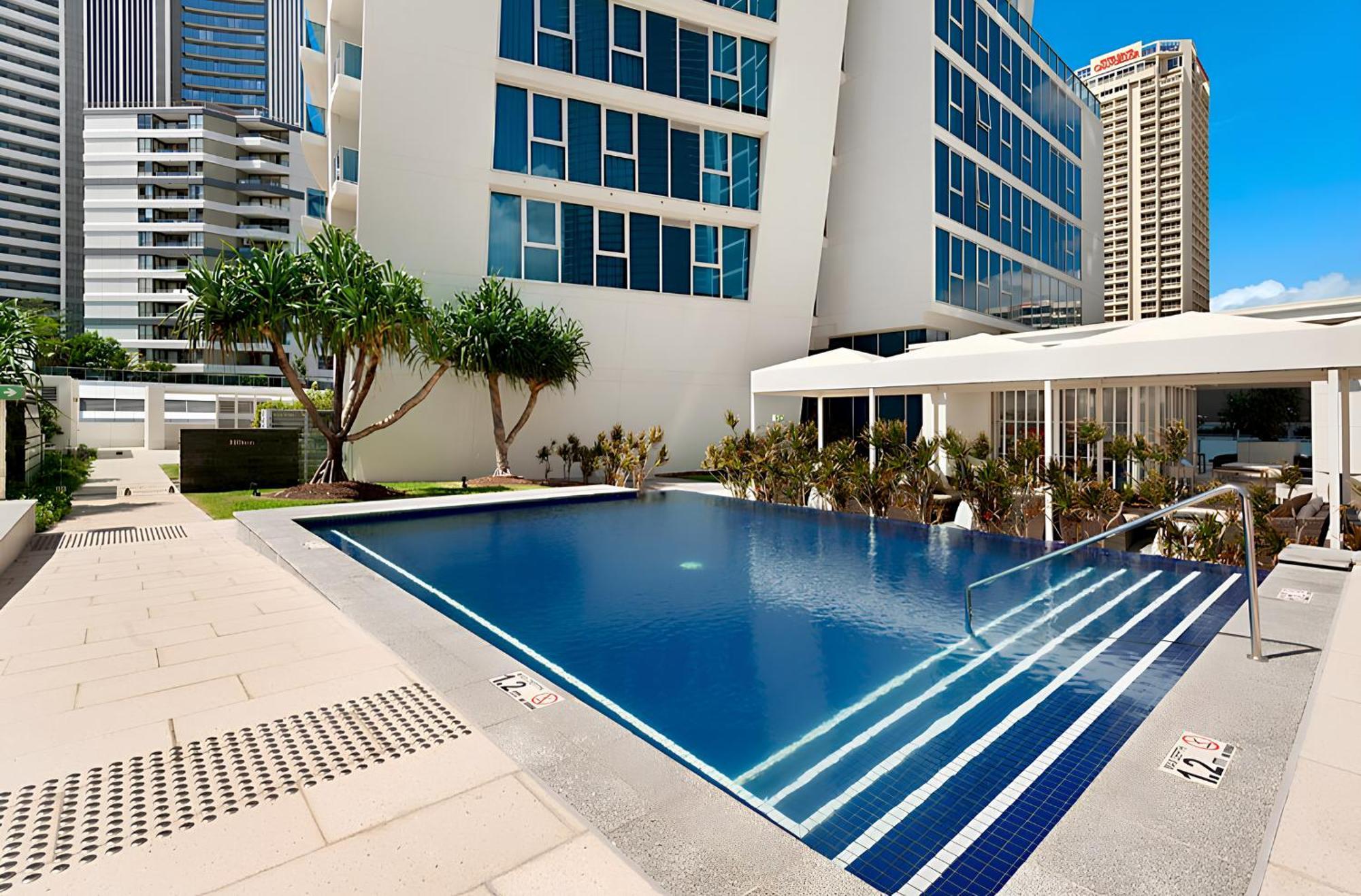 Number 1 H Residences - Wifi, Parking & More By Gold Coast Holidays Bagian luar foto