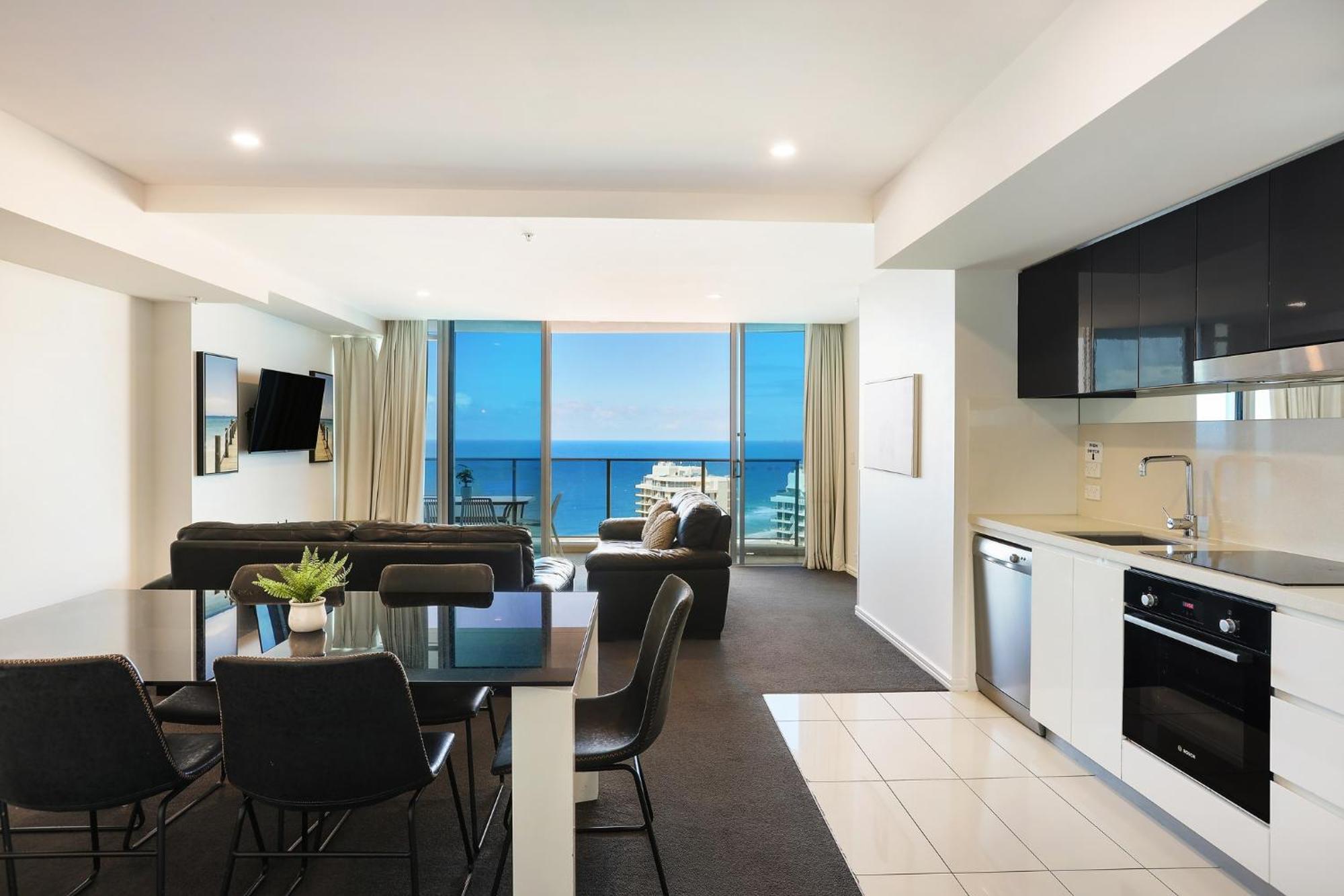 Number 1 H Residences - Wifi, Parking & More By Gold Coast Holidays Bagian luar foto