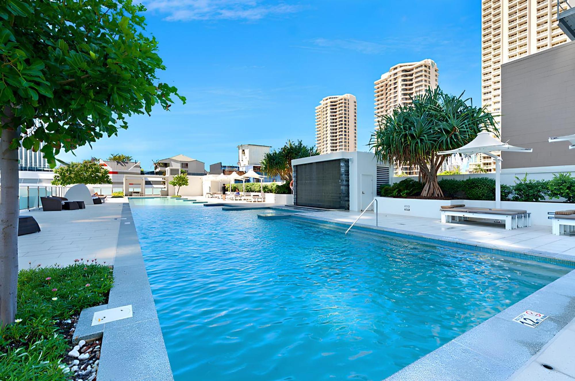 Number 1 H Residences - Wifi, Parking & More By Gold Coast Holidays Bagian luar foto