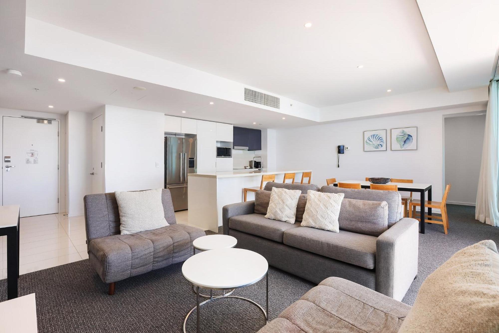 Number 1 H Residences - Wifi, Parking & More By Gold Coast Holidays Bagian luar foto